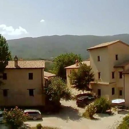 Agriturismo Il Covo Del Solengo Valtopina Exterior foto