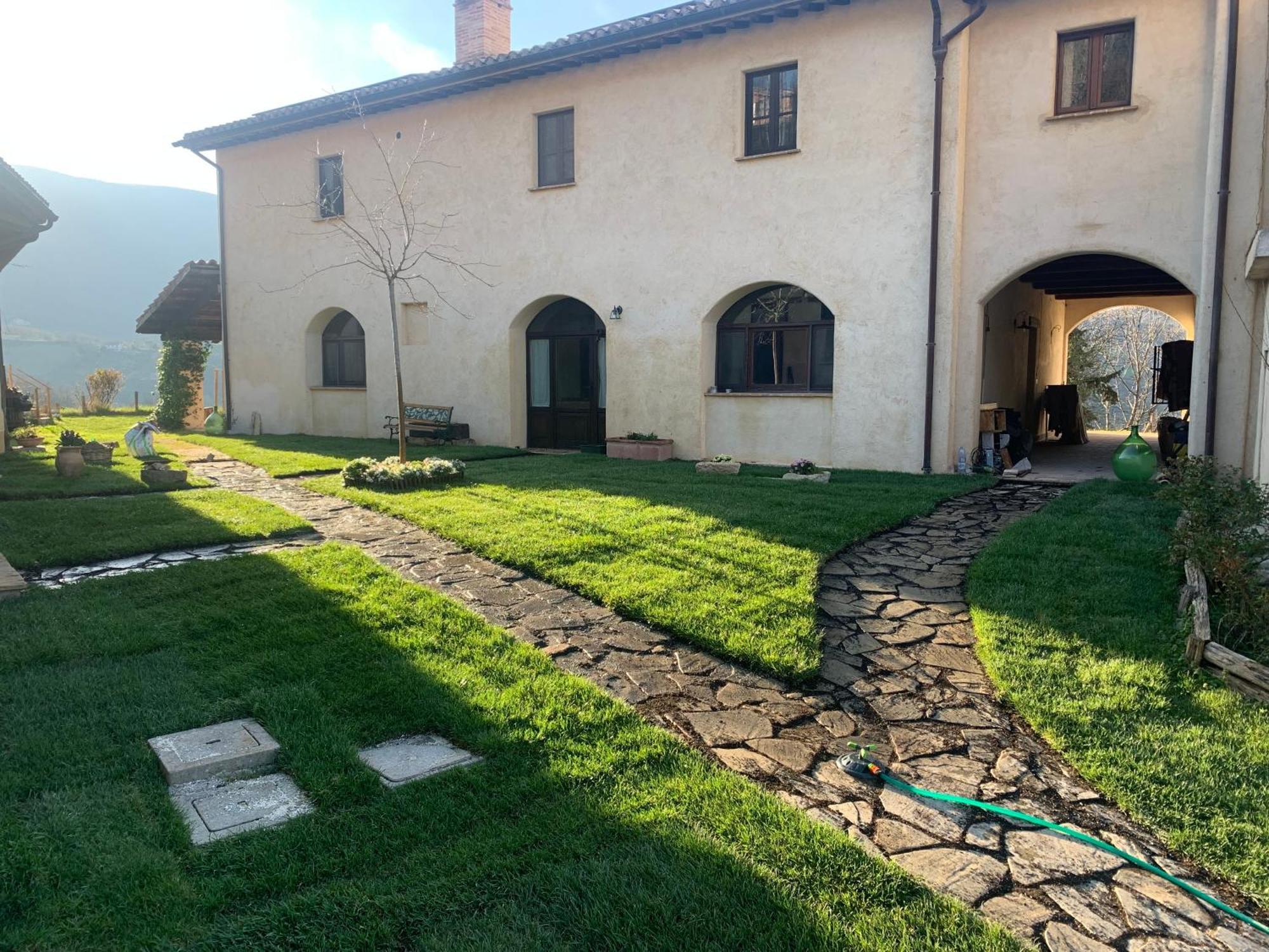 Agriturismo Il Covo Del Solengo Valtopina Exterior foto